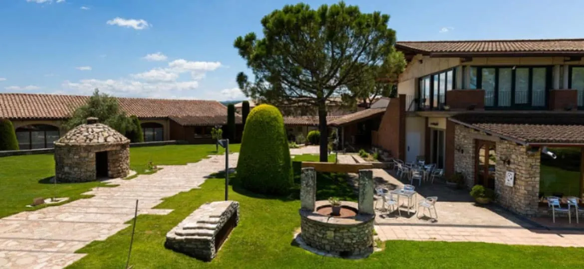 Mas de la Sala: Enoturismo con Historia en el Corazón de Cataluña