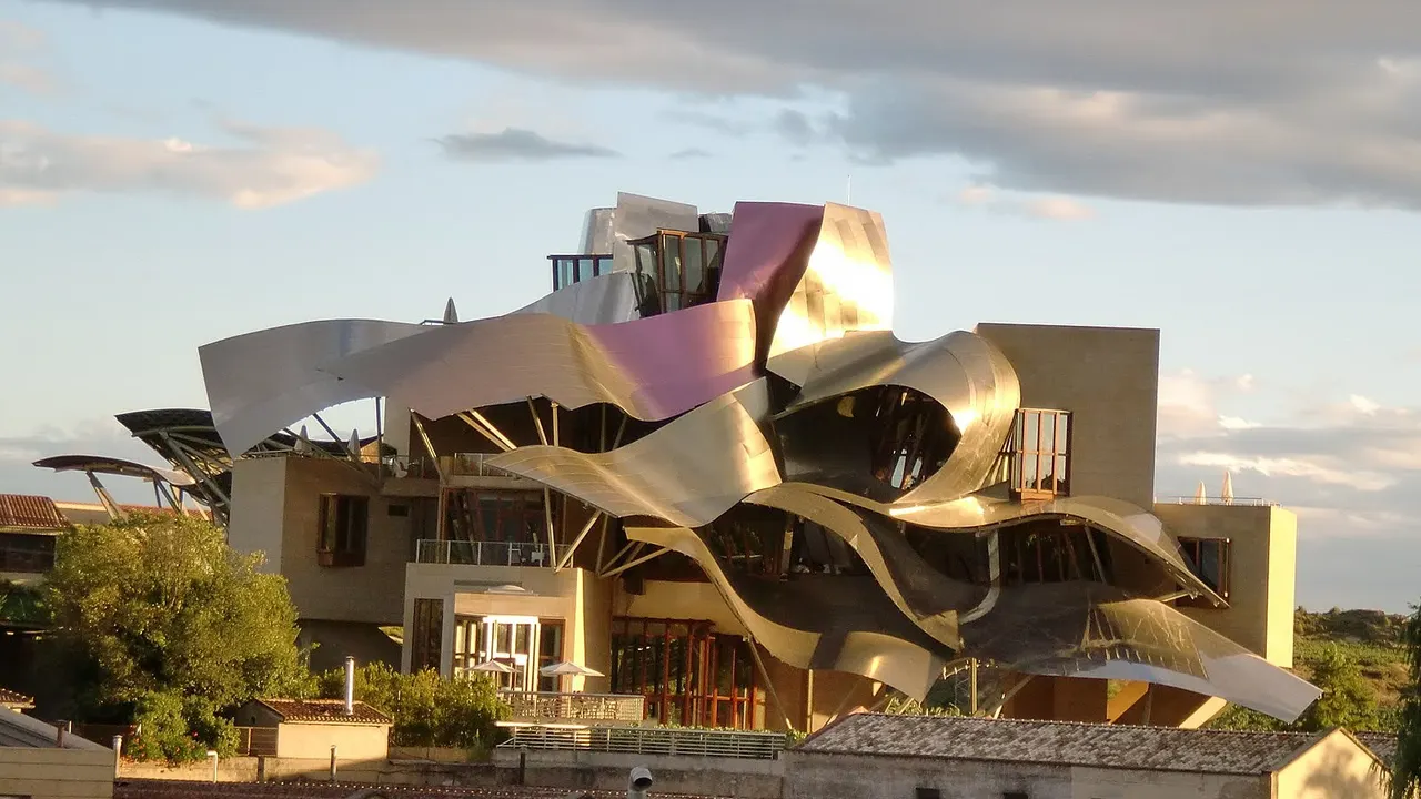 Wineries to visit with dreamy architecture